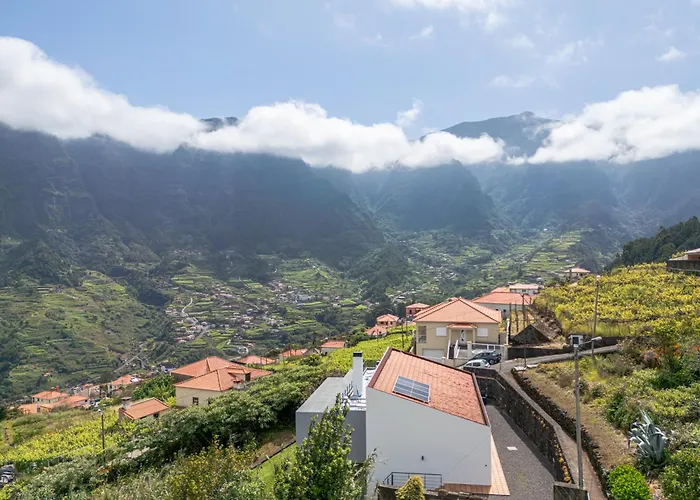 Vista Do Vale * São Vicente